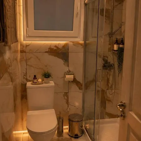 Elegant With Rooftop Terrace * Limassol