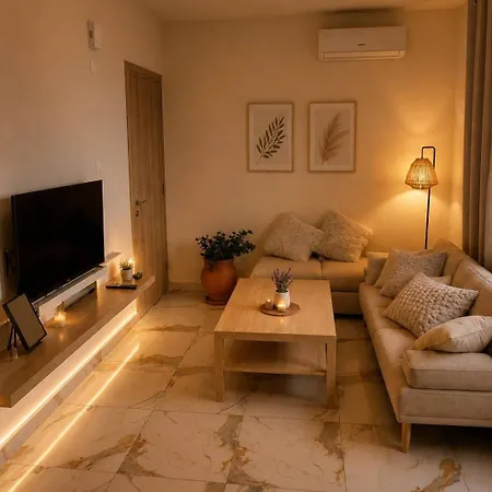 Elegant With Rooftop Terrace Apartman *